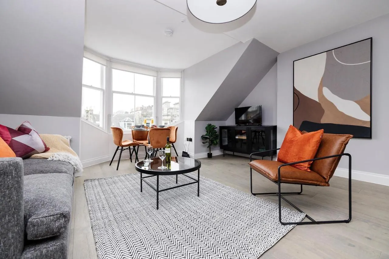 Contatti di Altido Gorgeous Flat Overlooking Edinburgh Castle