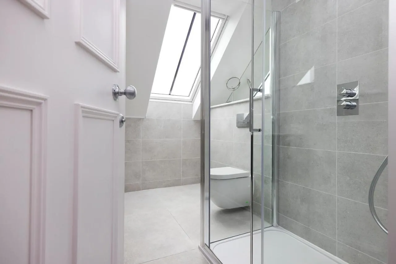 Altido Gorgeous Flat Overlooking Edinburgh Castle
